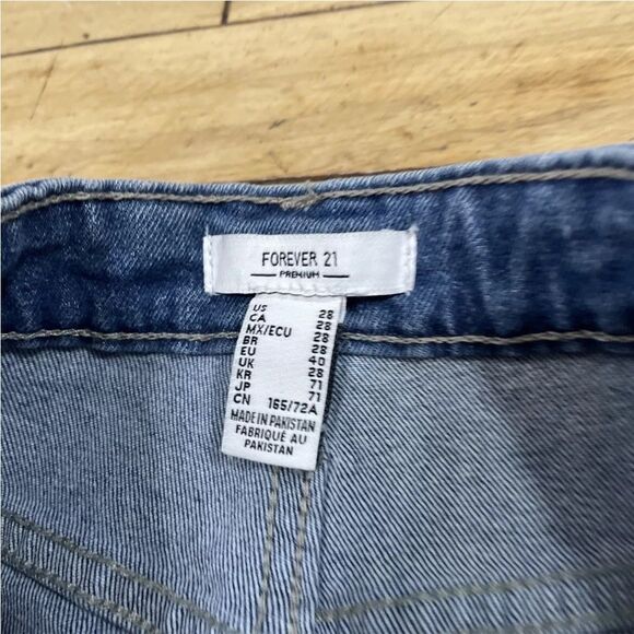 FOREVER 21 PREMIUM Womens Jeans Blue Floral Bell  Bottom Flare Hippie Denim 28 - Picture 12 of 16